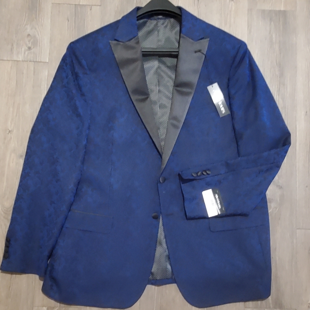 Dinner Jackets - Picture 2 of 2